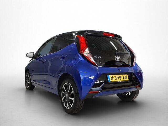 Toyota AYGO 1.0 VVT-i x-cite ultimate | Camera | LM Velgen |