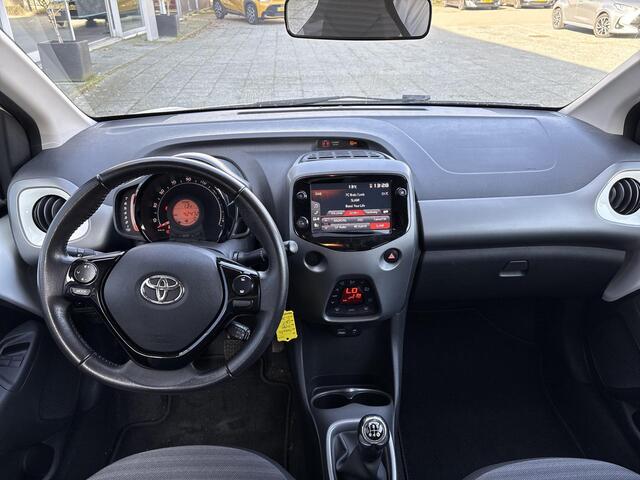 Toyota AYGO 1.0 VVT-i x-cite **CABRIO/ CLIMATE CONTROL/ AUTOMATISCHE VERLICHTING**