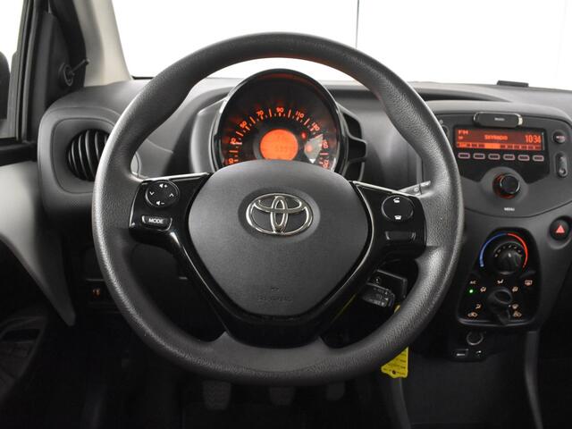 Toyota AYGO 1.0 VVT-i x-fun | Bluetooth | Airco