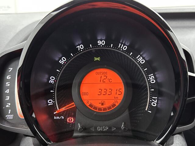 Toyota AYGO 1.0 VVT-i x-play | BTW Voertuig | Dealeronderhouden | Achteruitrijcamera |