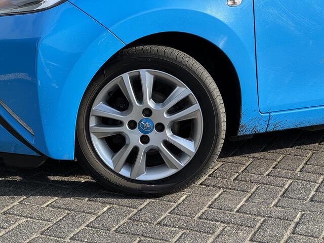 Toyota AYGO 1.0 VVT-i x-joy