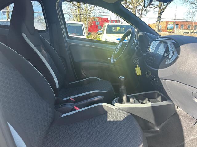 Toyota AYGO X 1.0 VVT-i MT Pulse