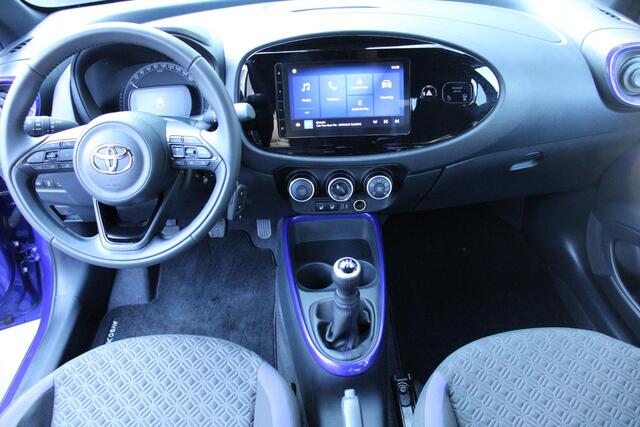 Toyota AYGO X 1.0 VVT-i MT Business