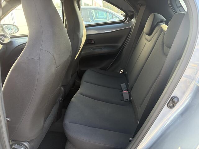 Toyota AYGO X 1.0 VVT-i MT Play NL Auto Dealer Onderhouden Groot Scherm Carplay Adapt Cruise