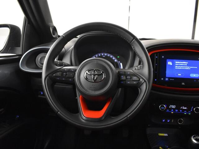 Toyota AYGO X 1.0 VVT-i MT Undercover | JBL | PDC V+A | Keyless
