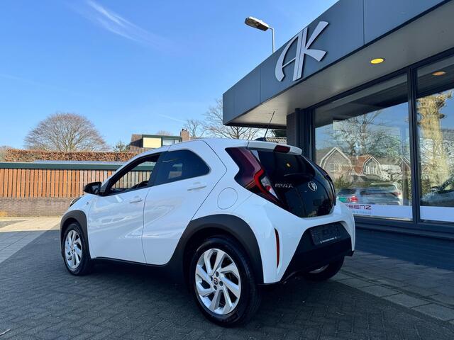 Toyota AYGO X 1.0 VVT-i MT Premium