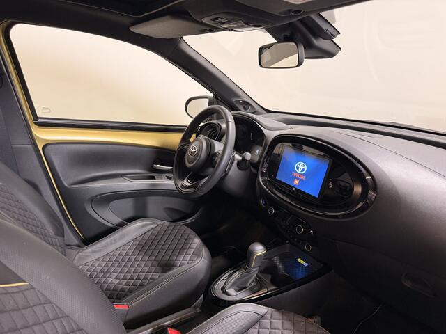 Toyota AYGO X 1.0 VVT-i S-CVT Premium Cabrio | Parkeersensoren voor en achter | Apple Carplay |