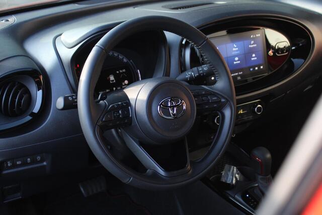 Toyota AYGO X 1.0 VVT-i S-CVT Premium JBL Geluidsinstallatie, Keyless Entry, Adaptieve Cruise Control