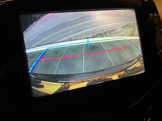 Toyota AYGO 1.0 VVT-i x-joy | Half-Leder | Camera | Trekhaak | Dealeronderhouden | Org. NL |