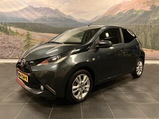 toyota-aygo-1.0-vvt-i-x-joy--half-