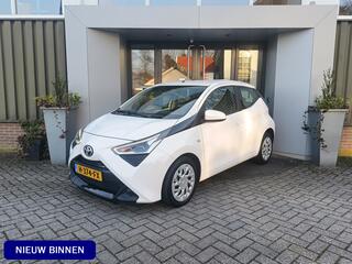 toyota-aygo-1.0-vvt-i-x-play--airc