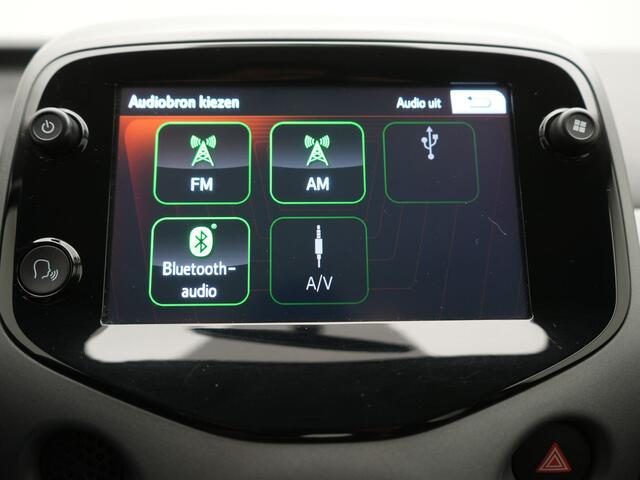 Toyota AYGO 1.0 VVT-i x-play