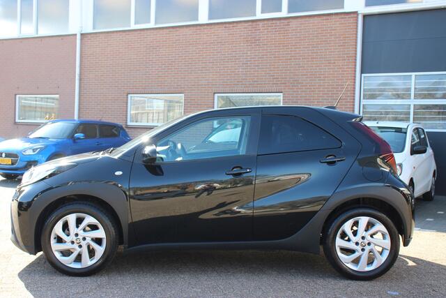 Toyota AYGO X 1.0 VVT-i First | Clima | Cruise | LM Velgen |