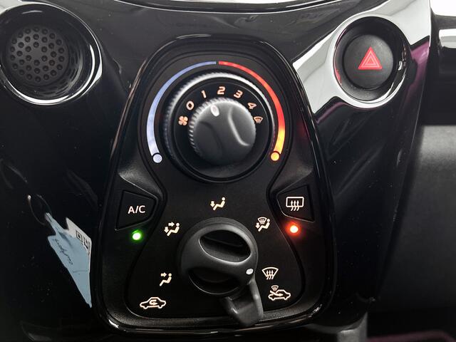 Toyota AYGO 1.0 VVT-i x-cite | Dealeronderhouden | Achteruitrijcamera |