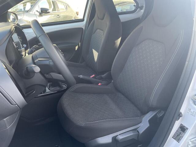 Toyota AYGO X 1.0 VVT-i MT Pulse | 06-10141018 Voor meer informatie