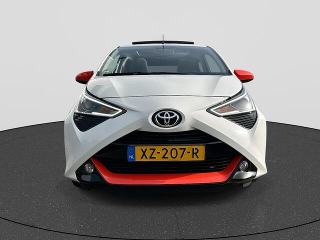 Toyota AYGO 1.0 VVT-i x-otic RIJKLAAR | Cabriodak | Airco | Camera | AppleCarplay-Android Auto