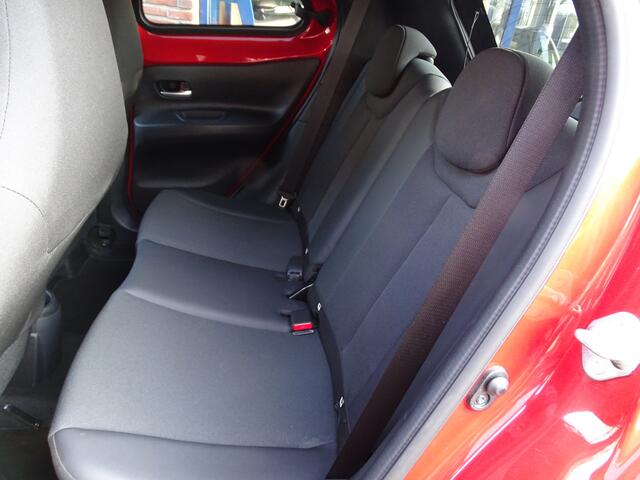 Toyota AYGO X 1.0 VVT-i S-CVT Envy