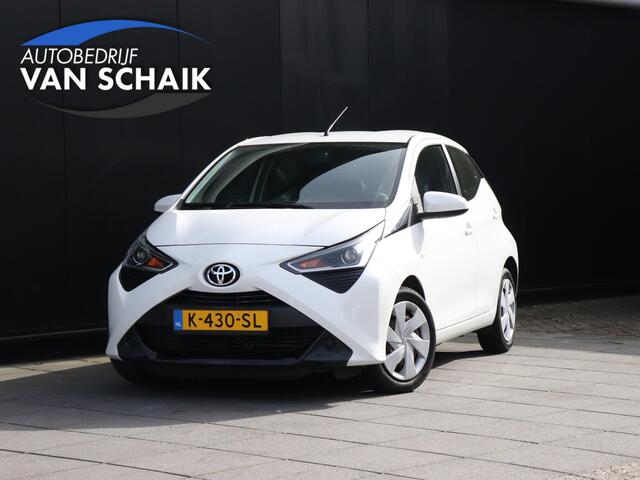 Toyota AYGO 1.0 VVT-i x-play | CAMERA | ELEK. SPIEGELS | BLEUTOOTH | CRUISE | AIRCO |