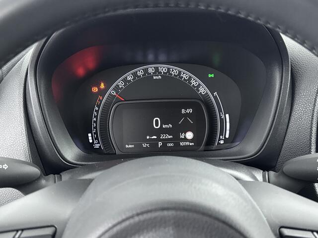Toyota AYGO X 1.0 VVT-i S-CVT Play
