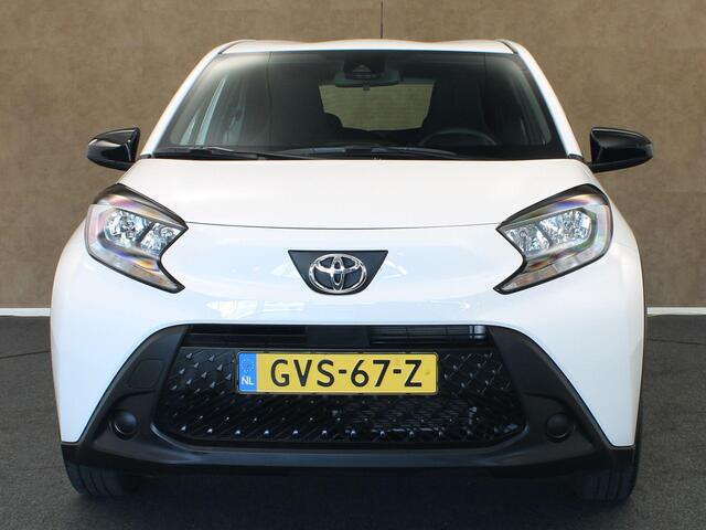 Toyota AYGO X 1.0 VVT-i MT Play - ORIGINEEL NEDERLANDSE AUTO - APPLE CARPLAY/ANDROID AUTO - AIRCO - MULTIMEDIAVOORBEREIDING - CRUISE CONTROL - ACHTERUITRIJCAMERA - LICHTSENSOR -