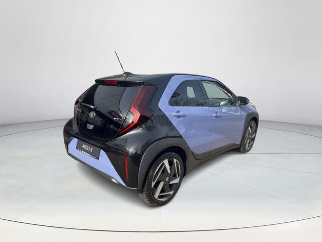 Toyota AYGO X Hybrid 115 envy