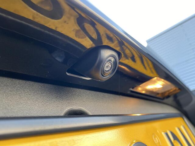 Toyota AYGO X 1.0 VVT-i MT Play Nette Nederlandse auto, achteruitrij camera, navigatie Apple CarPlay/Android Auto, neerklapbare achterbank, adaptieve cruise control!