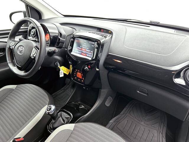 Toyota AYGO 1.0 VVT-i x-cite | Climate control | LM velgen |