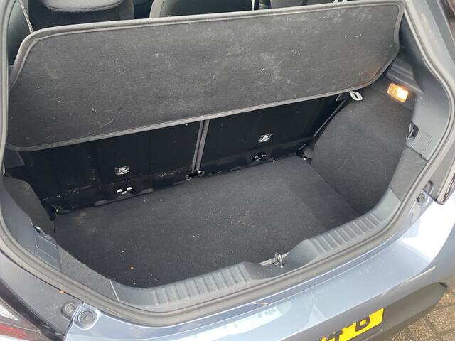 Toyota AYGO X 1.0 VVT-i MT Business