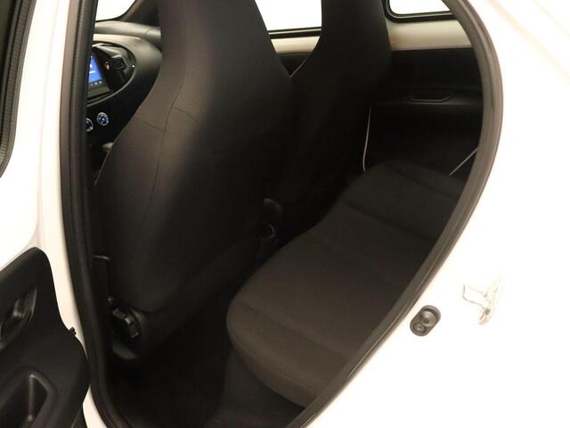 Toyota AYGO X 1.0 VVT-i S-CVT Play - ORIGINEEL NEDERLANDSE AUTO - ACHTERUITRIJ CAMERA - AIRCO - BLUETOOTH - APPLE CARPLAY/ ANDROID AUTO - ADAPTIEVE CRUISE CONTROL - DAB AUDIO