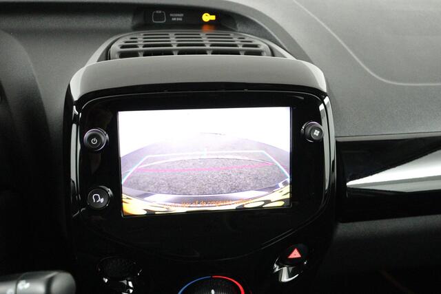 Toyota AYGO 1.0 VVT-i x-otic | Airco | Cruise control | DAB+ | Cabrio dak |