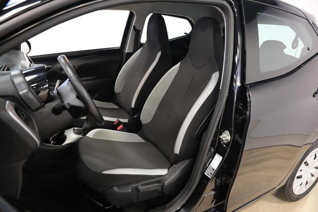 Toyota AYGO 1.0 VVT-i x-play | Cruise | Camera | Airco