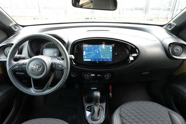 Toyota AYGO X 1.0 VVT-i S-CVT 72PK premium design pack Automaat | Smart Entry