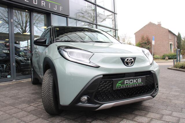 Toyota AYGO X 1.0 VVT-i S-CVT Envy Two-tone