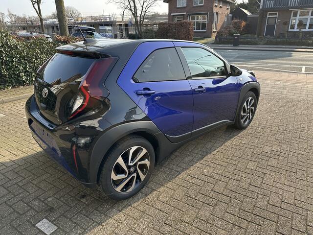 Toyota AYGO X 1.0 VVT-i MT Pulse Apple Carplay / Android Auto / parkeercamera / adaptive cuise control / stoelverwarming / Toyota 10 jaar garantie programma / Toyota Pechhulppas / rijklaarprijs