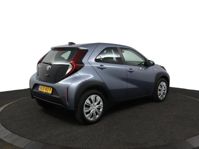 Toyota AYGO X 1.0 VVT-i MT Play | Adaptive Cuise Control | Achteruitrijcamera | Airco | Apple Carplay | Android Auto |
