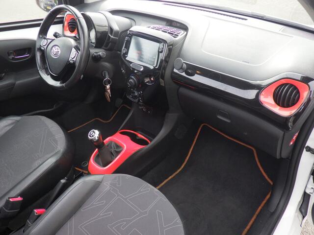 Toyota AYGO 1.0 VVT-i x-otic, Open Dak, Camera, NL/NAP, Compleet!