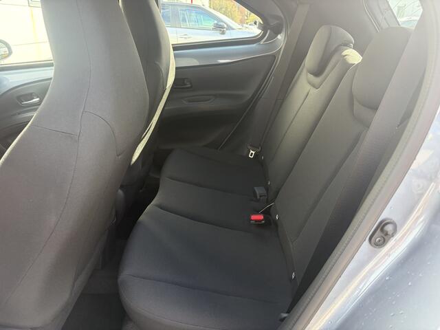 Toyota AYGO X 1.0 VVT-i MT Play NL Auto Dealer Onderhouden Groot Scherm Carplay Adapt Cruise