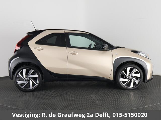 Toyota AYGO X 1.0 VVT-i MT Envy | JBL audio | Camera | Navigatie |