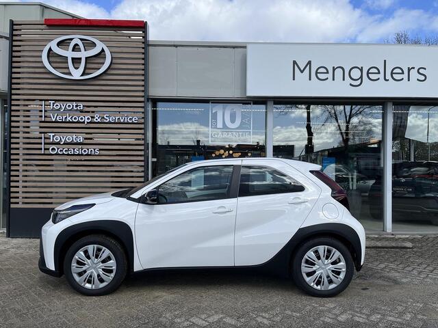 Toyota AYGO X Hybrid 115 Play | Nu met EXTRA INRUILVOORDEEL VAN ¤ 500,-
