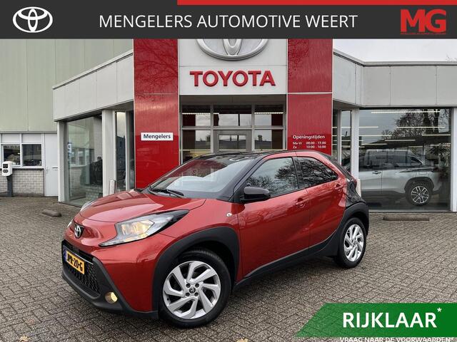 Toyota AYGO X 1.0 VVT-i MT First Edition | Airco | Camera | Stoelverwarming | Privacy glass