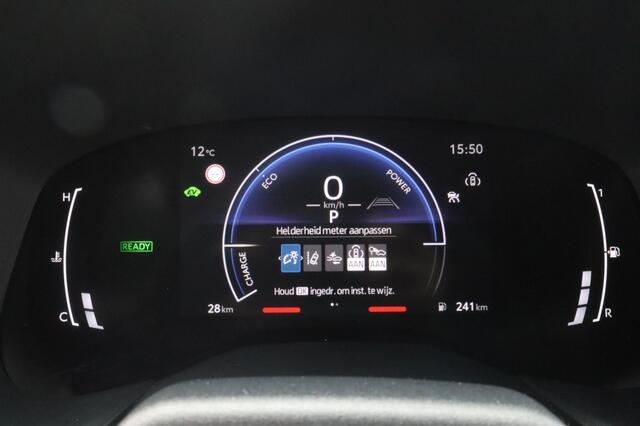 Toyota AYGO X Hybrid 115 play | LM Velgen | Stoelverwarming