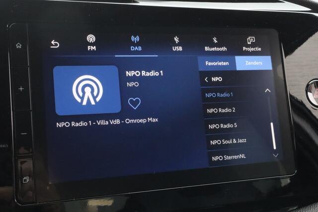 Toyota AYGO X Hybrid 115 play | LM Velgen | Stoelverwarming