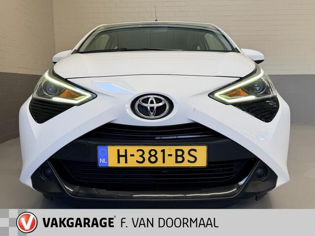 Toyota AYGO 1.0 VVT-i x-play limited | camera | nav | carplay