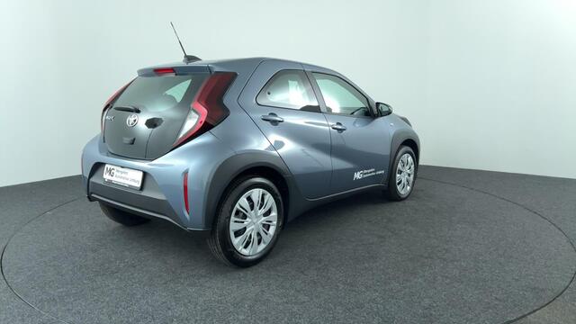 Toyota AYGO X 1.0 VVT-i MT Play