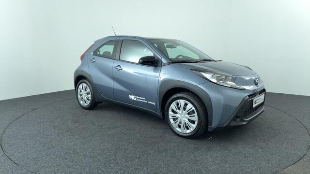 Toyota AYGO X 1.0 VVT-i MT Play