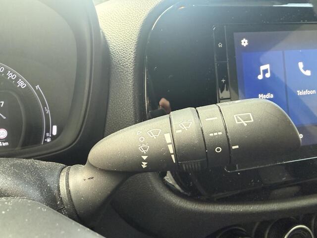 Toyota AYGO X 1.0 VVT-i S-CVT Play Carplay, Zwarte Velgen, Automaat, 1e eigenaar slechts 19814 KM