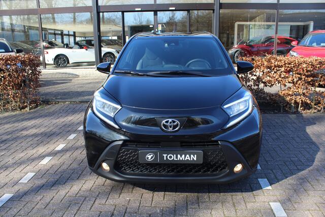 Toyota AYGO X 1.0 VVT-i MT x-First | Rijklaar | Stoelverw. | Clima | LED | Adap. cruise | Apple/Android | Camera