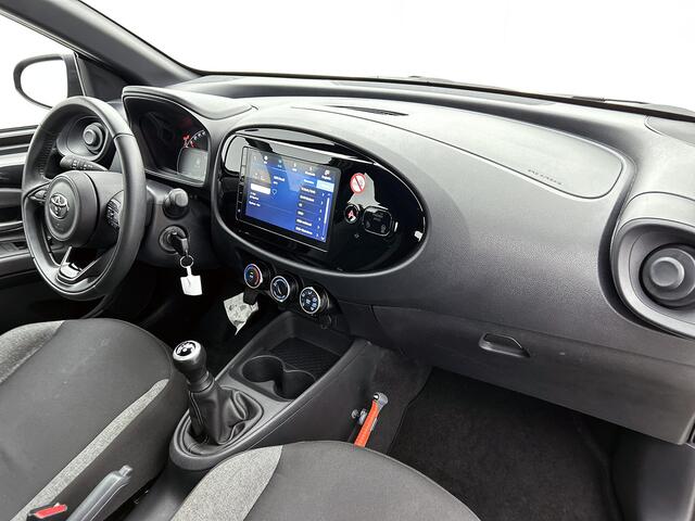 Toyota AYGO X 1.0 VVT-i MT Play |Achteruitrijcamera | Airconditioning| Adaptive cruise control |