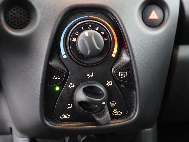 Toyota AYGO 1.0 VVT-i X-Fun | Airco | Elektrische ramen | Bluetooth | Radio/USB |