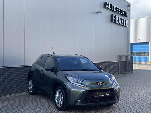 Toyota AYGO X 1.0 VVT-i MT first